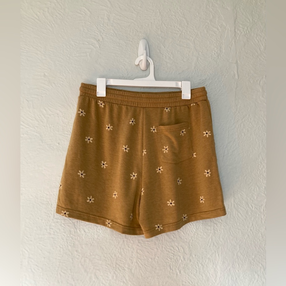 Jane & Delancey Mustard-Yellow Embroidered Shorts - Picture 3 of 6